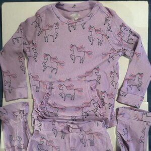 Garanimals Waffle Top size 4T and matching pants size 5T
